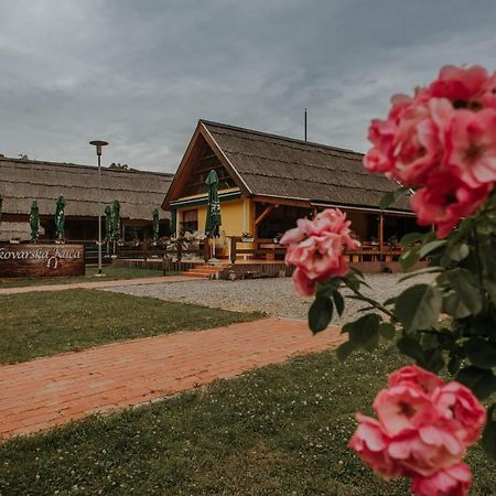 Vukovarska Kuca Hotel Buitenkant foto