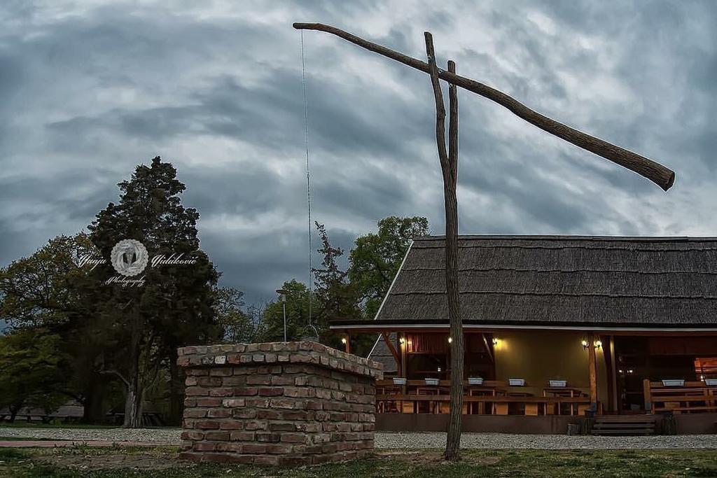 Vukovarska Kuca Hotel Buitenkant foto